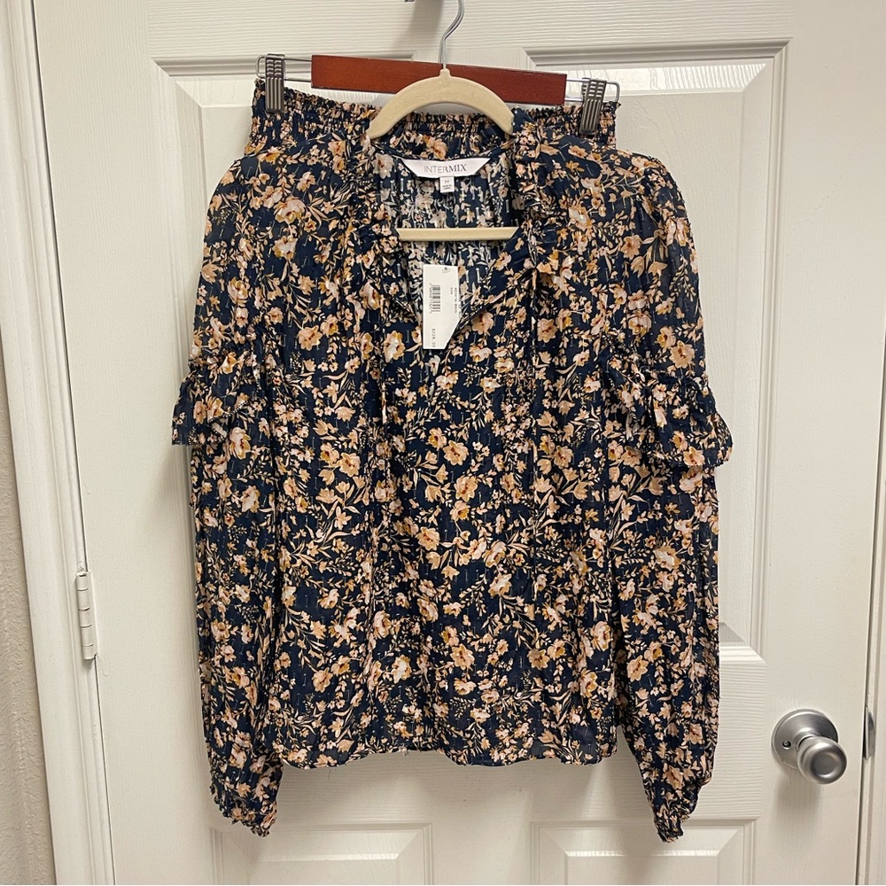NWT Intermix Floral Two Piece Skirt Set